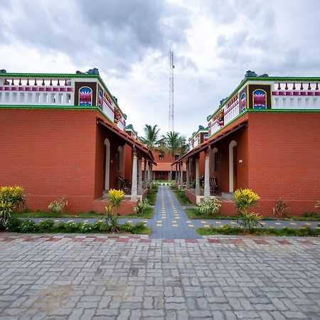 Chettinad Heritage Wellness Resorts Mithilaipatti ภายนอก รูปภาพ